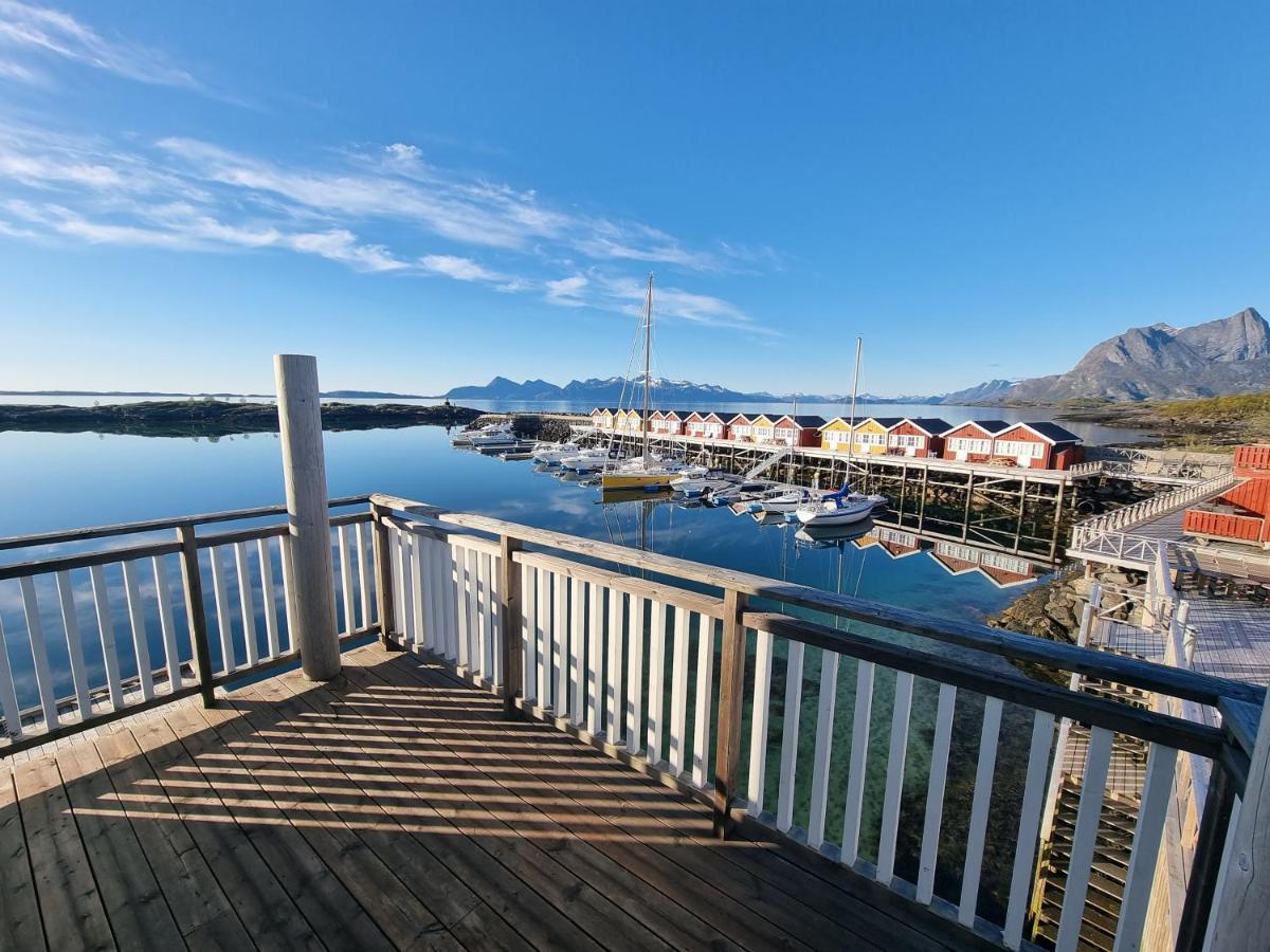 Kjerringoy Bryggehotell Будё Экстерьер фото