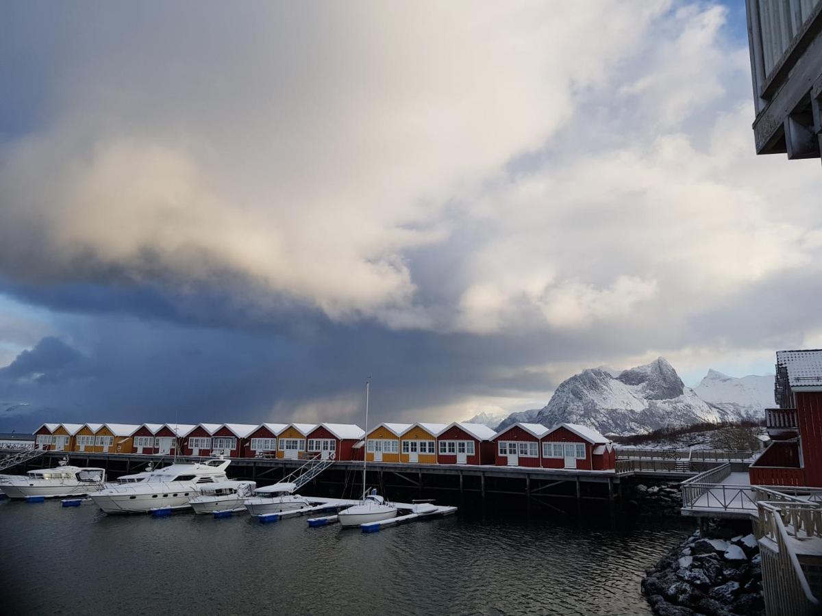 Kjerringoy Bryggehotell Будё Экстерьер фото